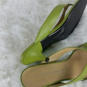 Hillard and Hanson Lime Green Sandal Size 7M